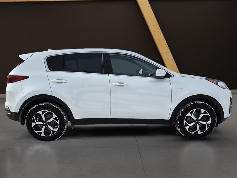 2022 Kia Sportage - Image 6