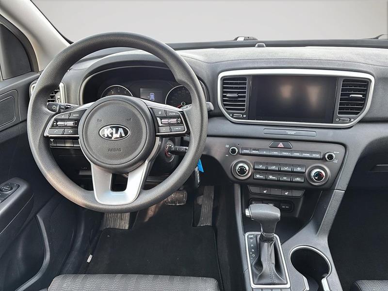 2022 Kia Sportage - Image 12