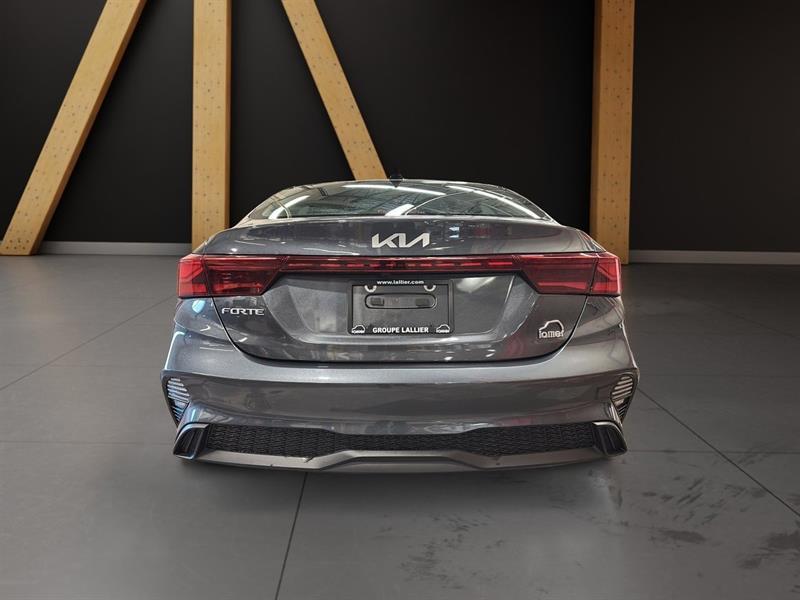 2022 Kia Forte - Image 4