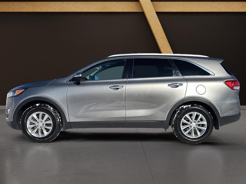 2018 Kia Sorento - Image 2
