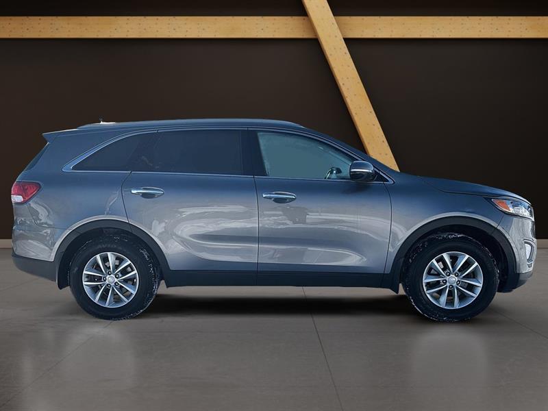 2018 Kia Sorento - Image 6