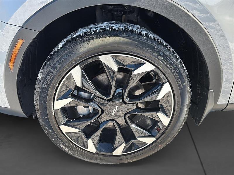 2025 Kia Sorento - Image 9