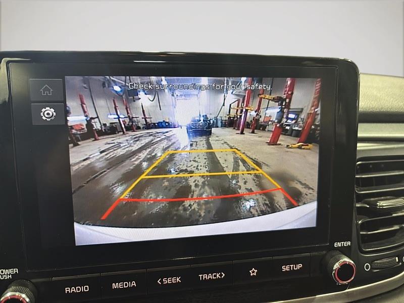 2023 Kia Rio - Image 3