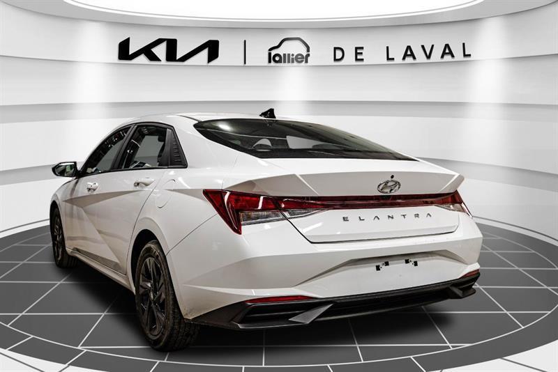 2023 Hyundai Elantra - Image 7