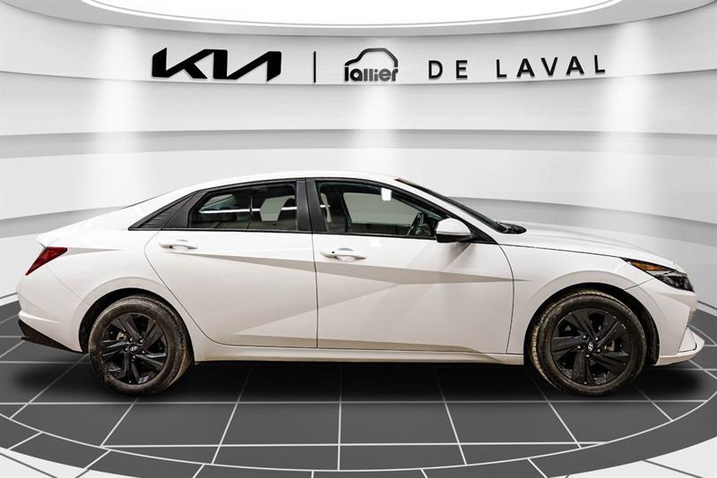 2023 Hyundai Elantra - Image 10