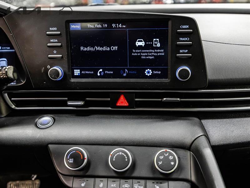 2023 Hyundai Elantra - Image 22