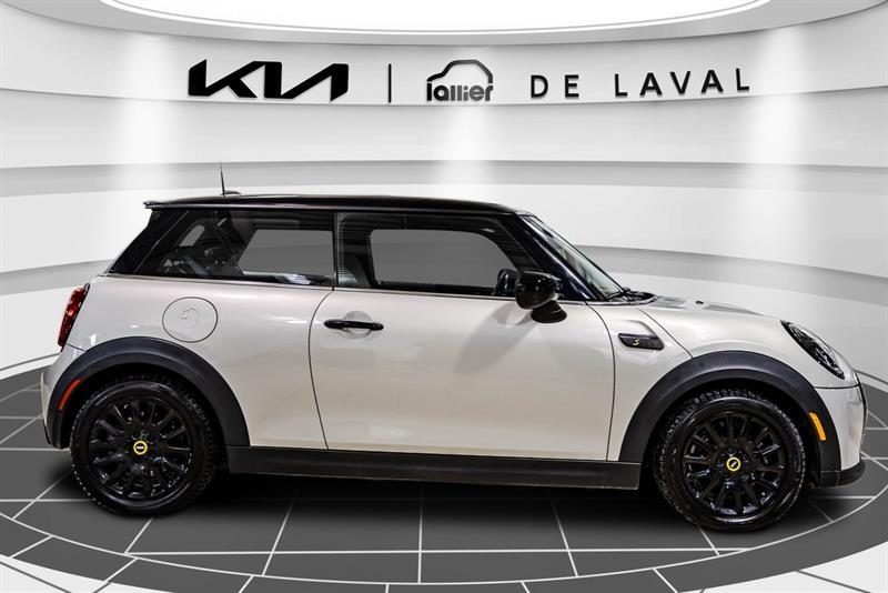 2022 Mini 3 Door - Image 7