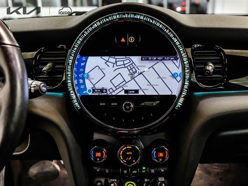 2022 Mini 3 Door - Image 16