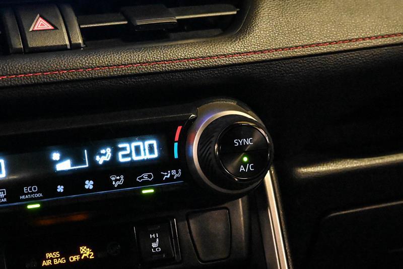 2024 Toyota RAV4 - Image 35