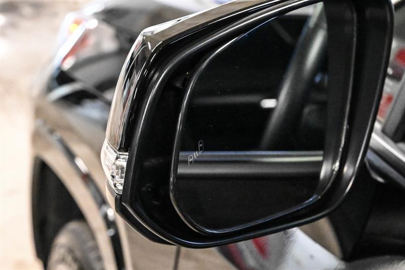 2024 Toyota RAV4 - Image 39