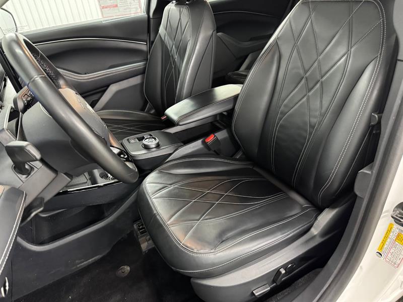 2023 Ford Mustang - Image 5