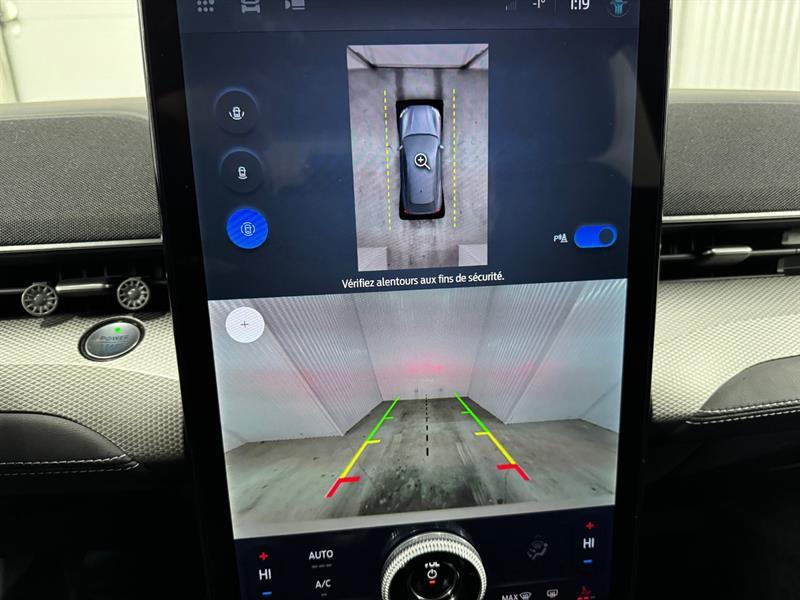 2023 Ford Mustang - Image 13