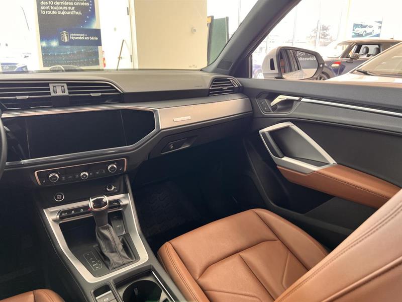 audi Q3 2023 - 14