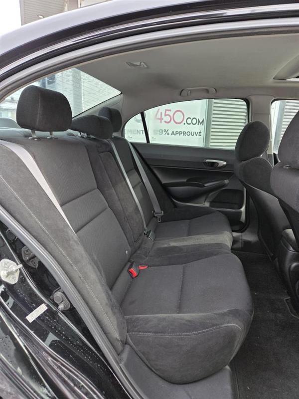 2009 Honda Civic - Image 12