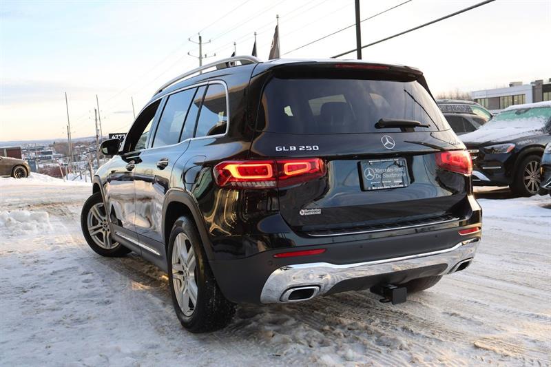 mercedes-benz GLB 2022 - 9