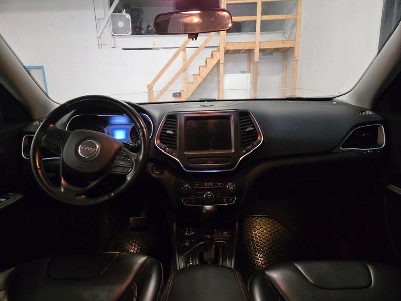jeep Cherokee 2019 - 13