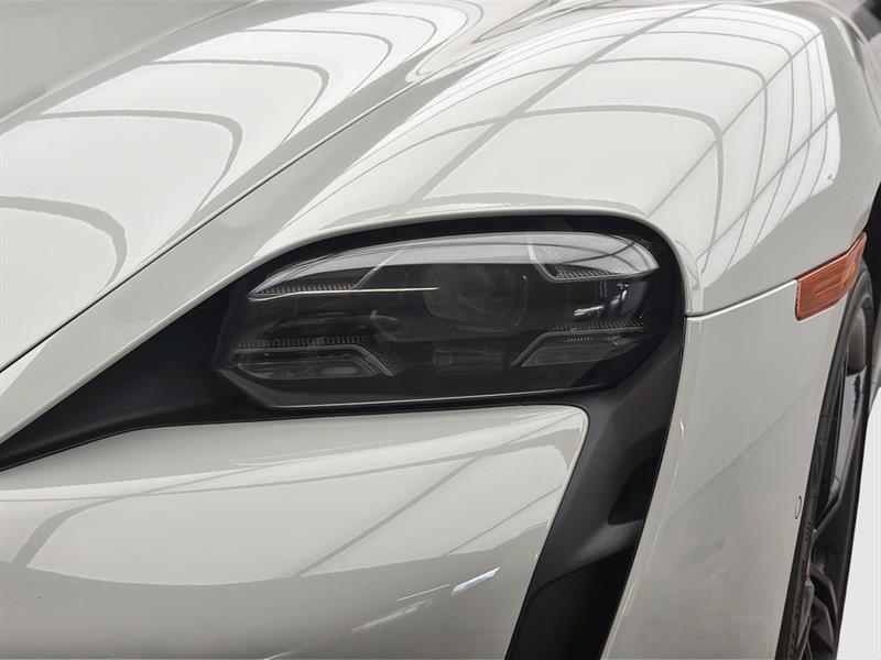 porsche Taycan 2023 - 9