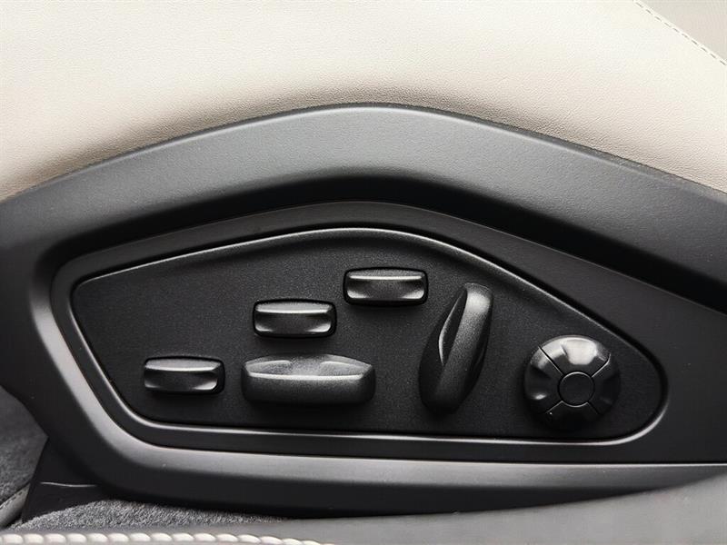 porsche Taycan 2023 - 24