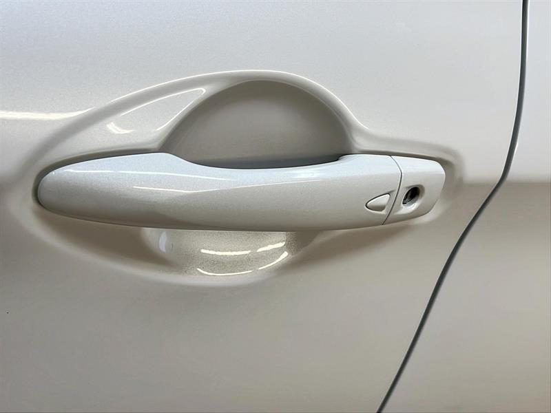 nissan Qashqai 2023 - 25