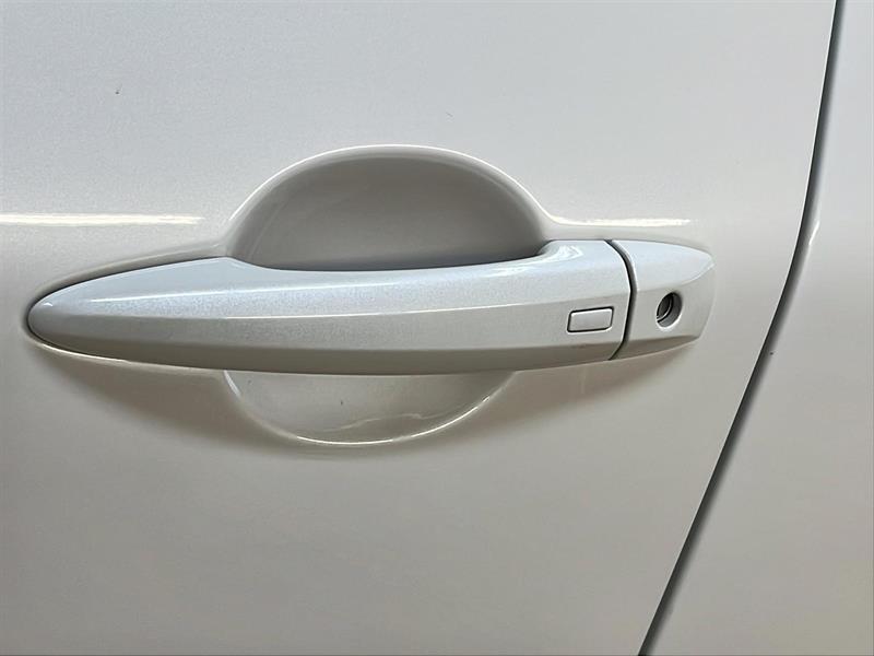 nissan Rogue 2023 - 25