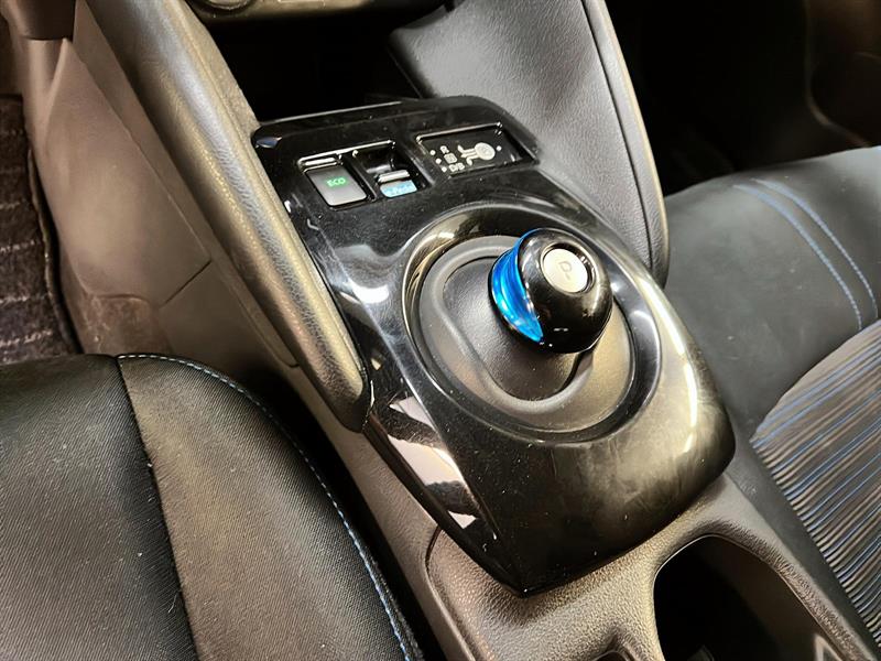 nissan LEAF 2023 - 13