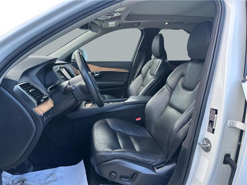 volvo XC90 2022 - 11