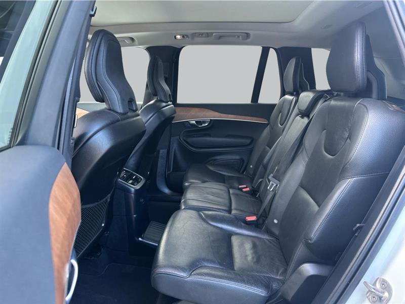 volvo XC90 2022 - 12