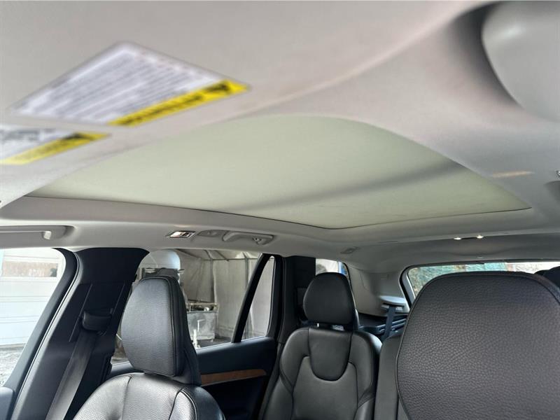 volvo XC90 2022 - 18