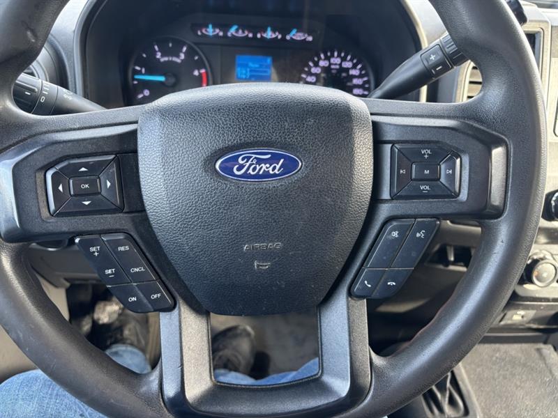ford Super Duty F-350 a roues arrière simples 2019 - 11