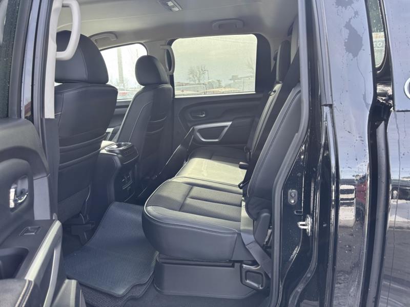 nissan Titan XD 2018 - 11