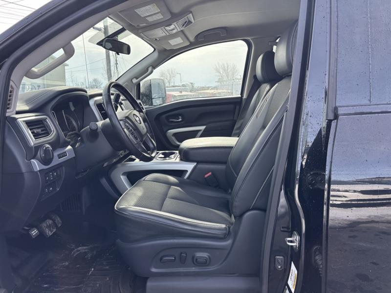 nissan Titan XD 2018 - 12
