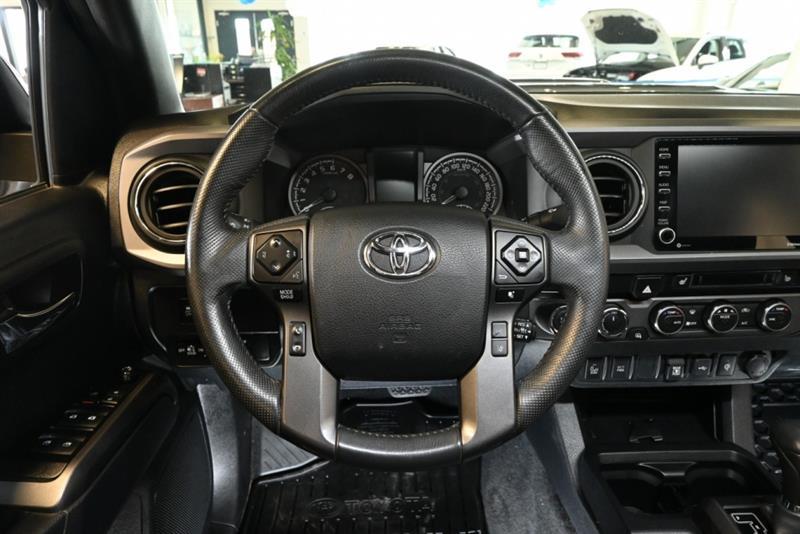 2023 Toyota Tacoma - Image 18