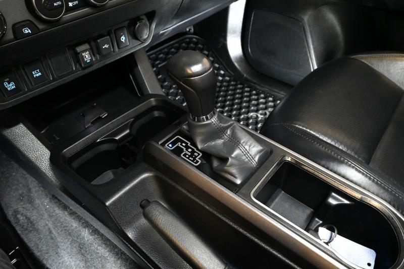 2023 Toyota Tacoma - Image 28