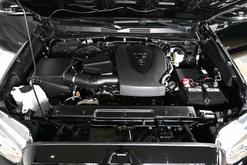 2023 Toyota Tacoma - Image 39