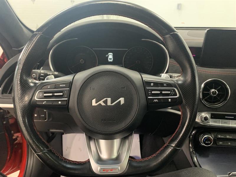kia Stinger 2022 - 11