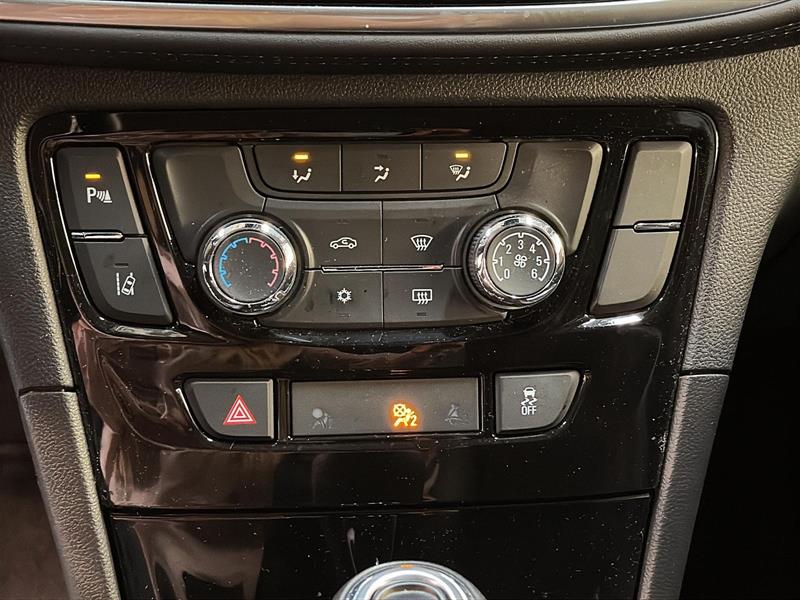 buick Encore 2022 - 12