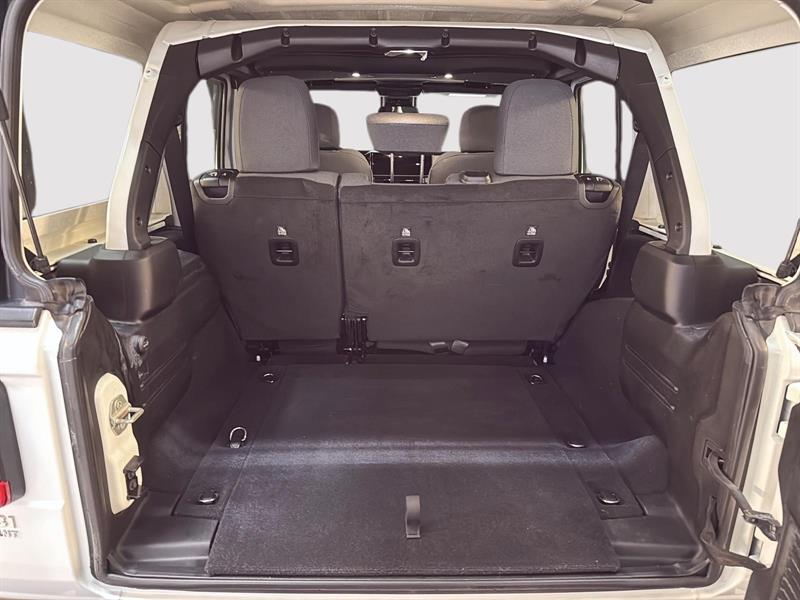 jeep Wrangler 2024 - 12
