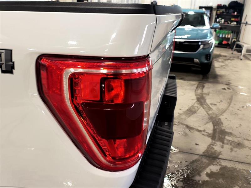 ford F-150 2022 - 12