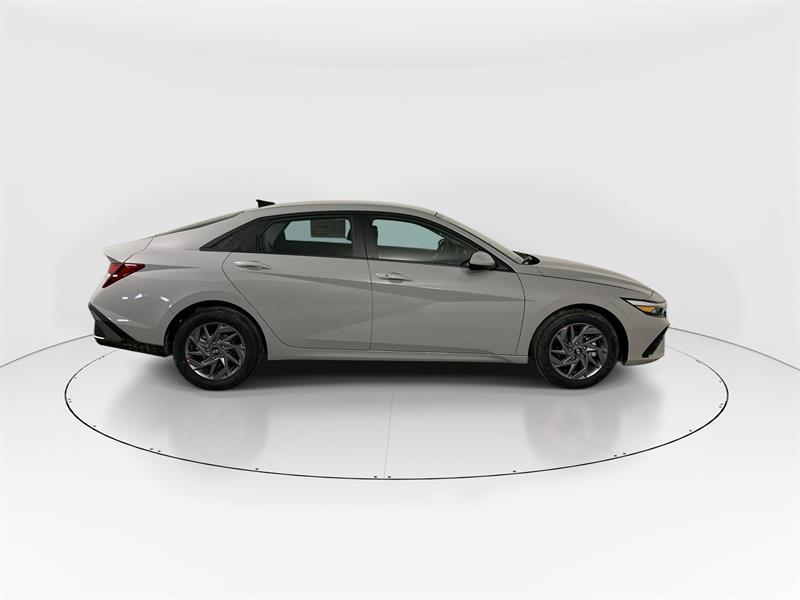 hyundai Elantra 2026 - 8