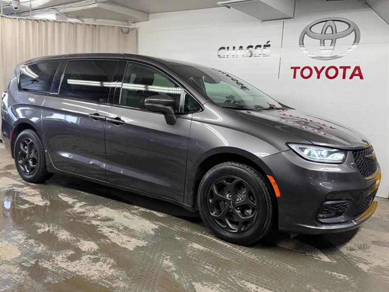 chrysler Pacifica Hybrid 2022