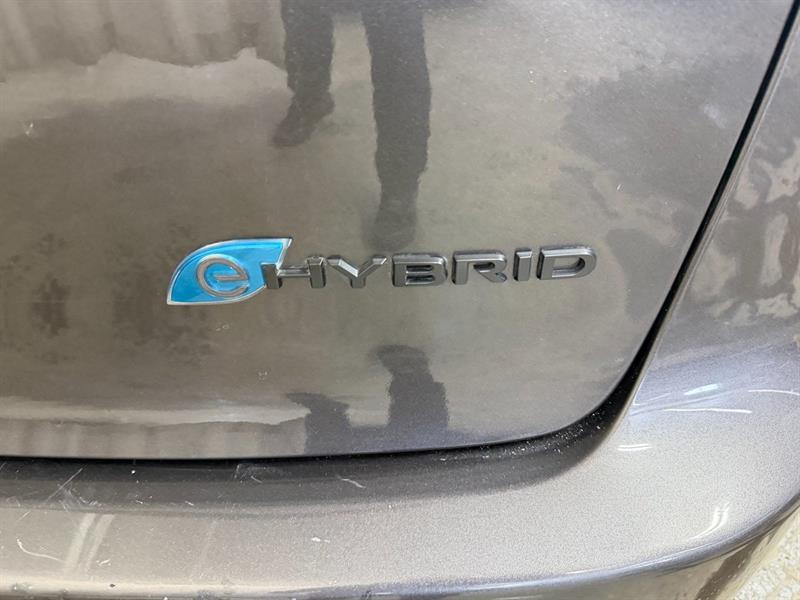 chrysler Pacifica Hybrid 2022 - 5