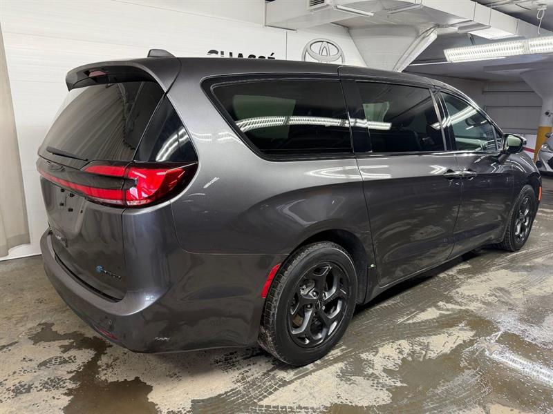 chrysler Pacifica Hybrid 2022 - 20