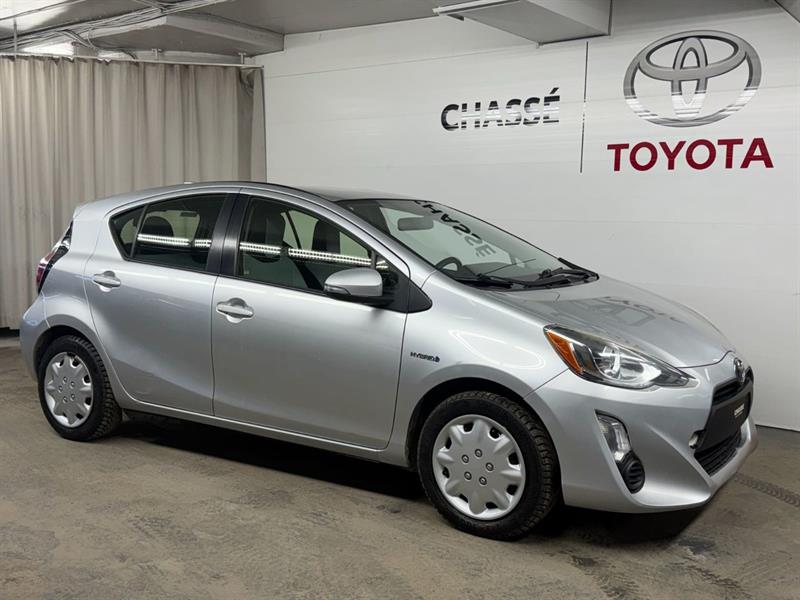 toyota Prius c 2015