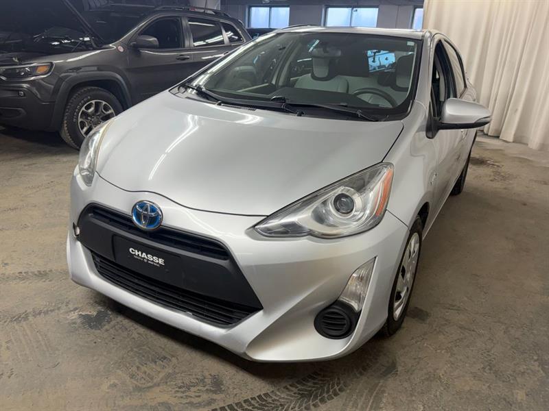 toyota Prius c 2015 - 5