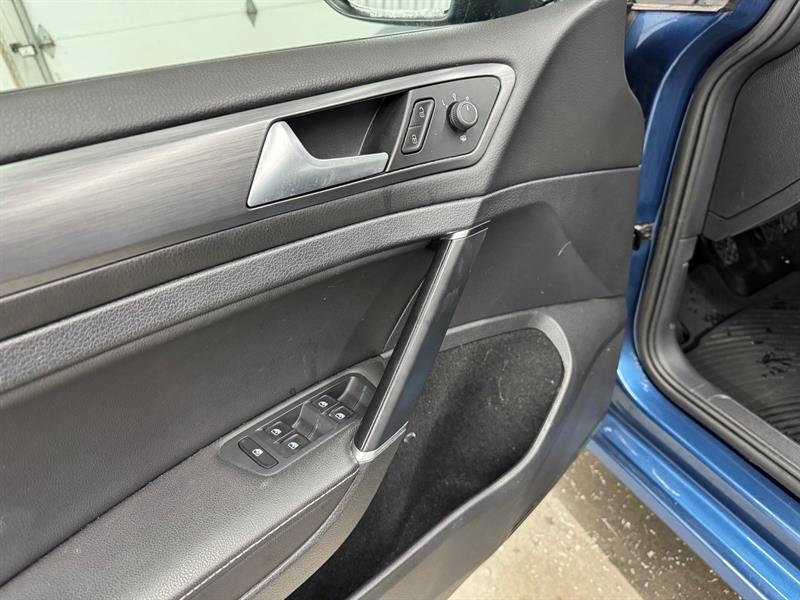 volkswagen Golf 2019 - 22