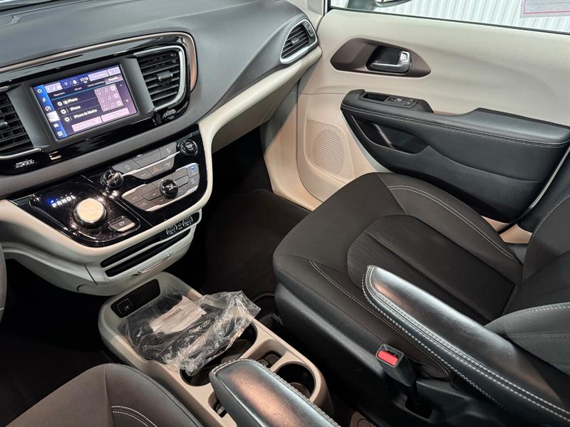 chrysler Grand Caravan 2024 - 20