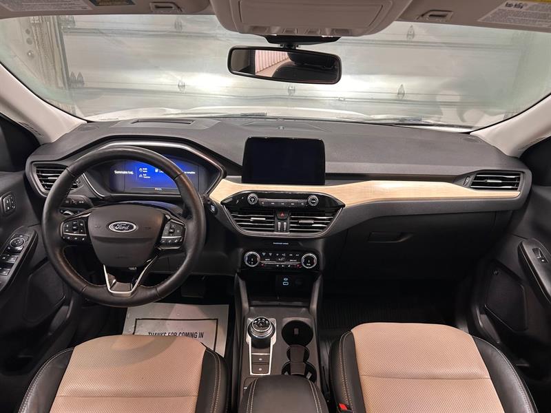 ford Escape 2022 - 17