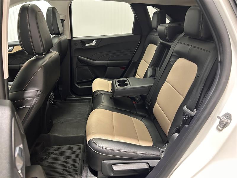 ford Escape 2022 - 18