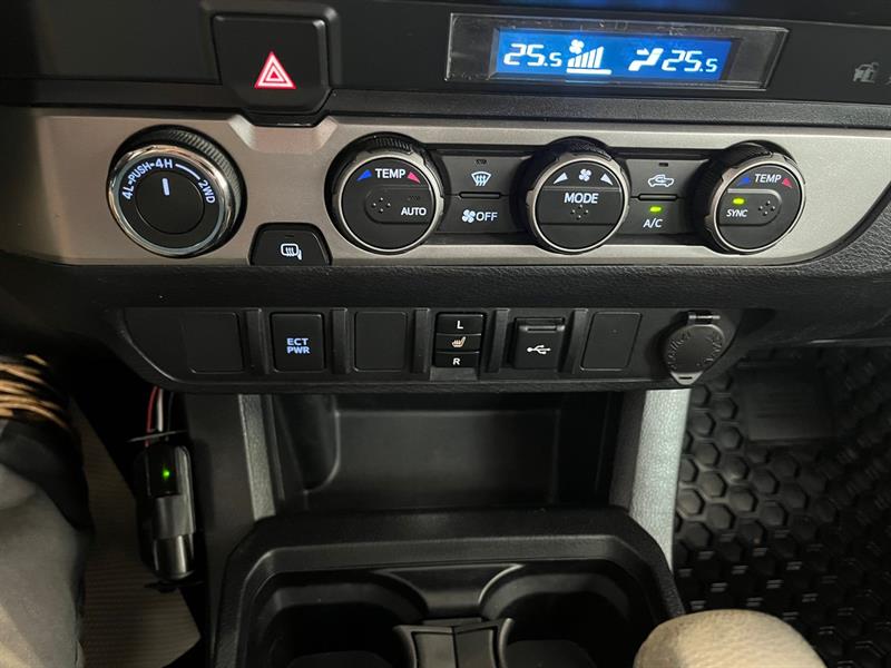 toyota Tacoma 2021 - 17