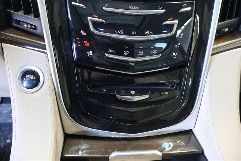 cadillac Escalade ESV 2018 - 18